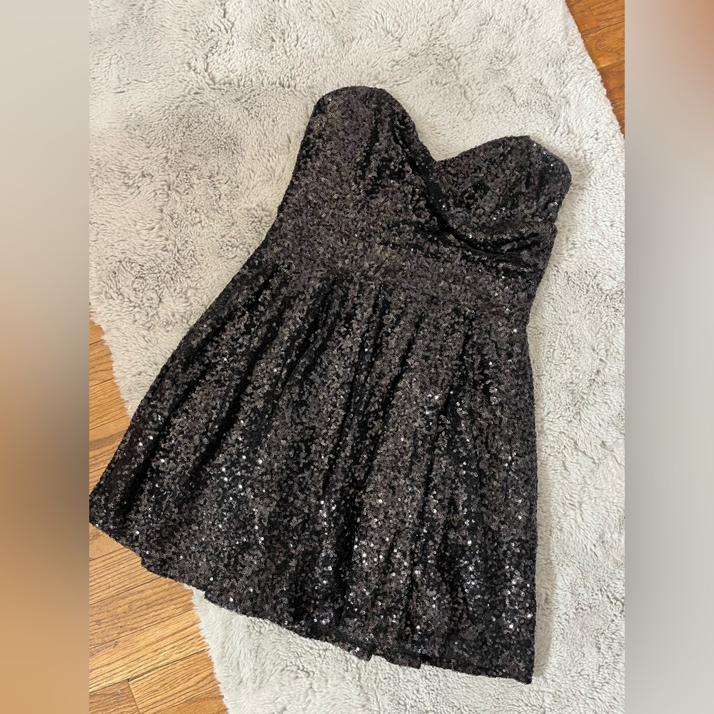 Elegant Black Sequin Dress
